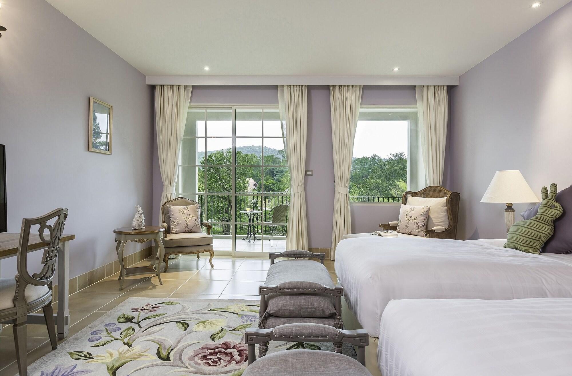U Khao Yai Hotel Mu Si Exterior photo