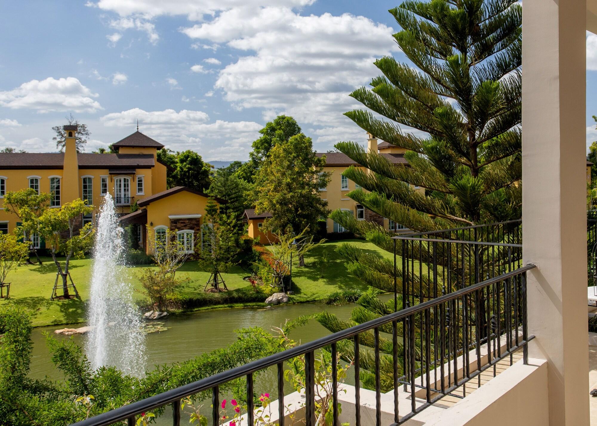 U Khao Yai Hotel Mu Si Exterior photo